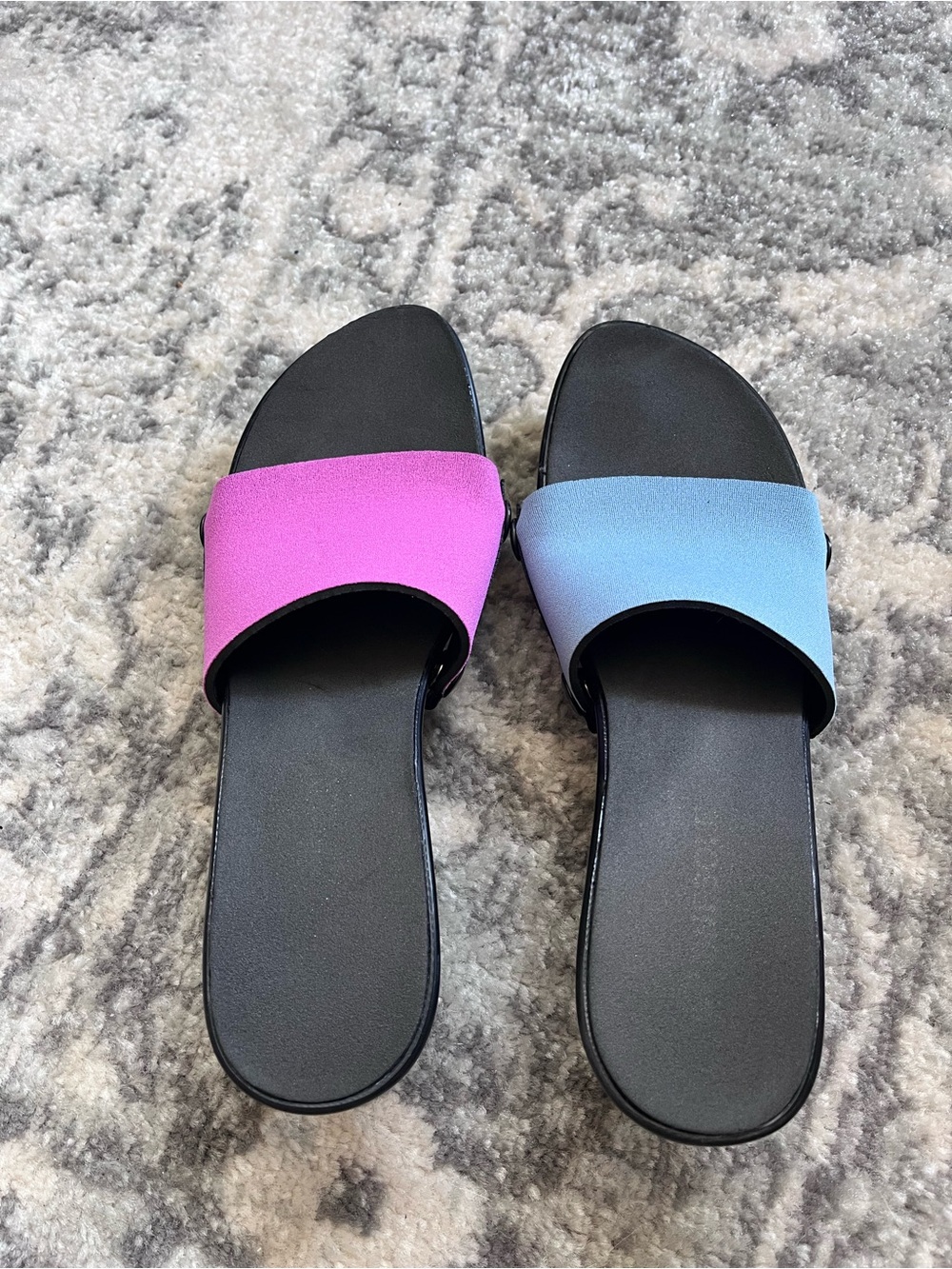 Black Sandals for Women - Minimal Slip-On - Picture 6 of 9